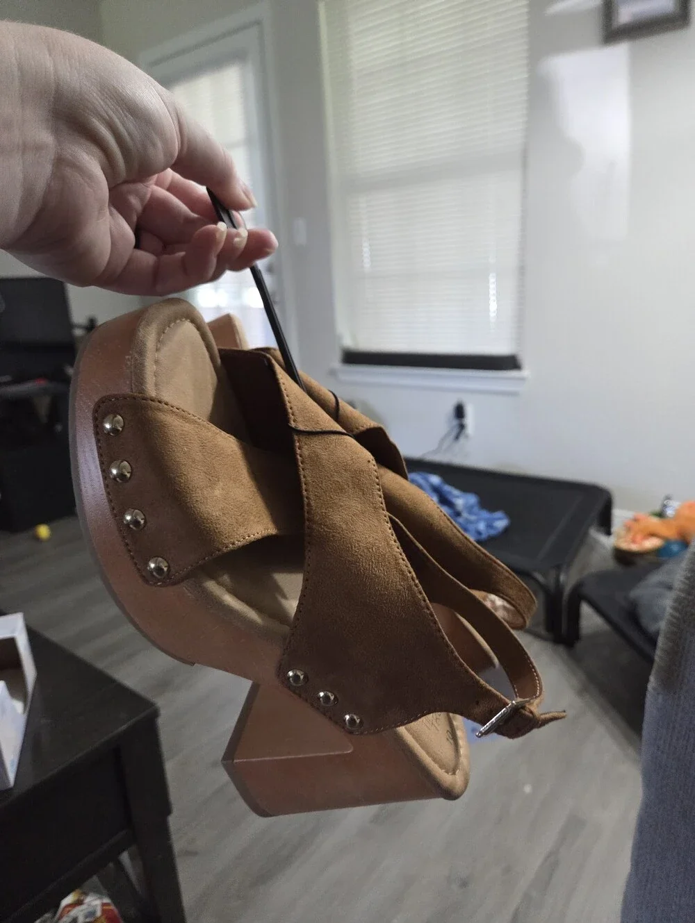 Time And TRU Women's Tan Suede Platform Wedge Sandals Heels Size 10 Women